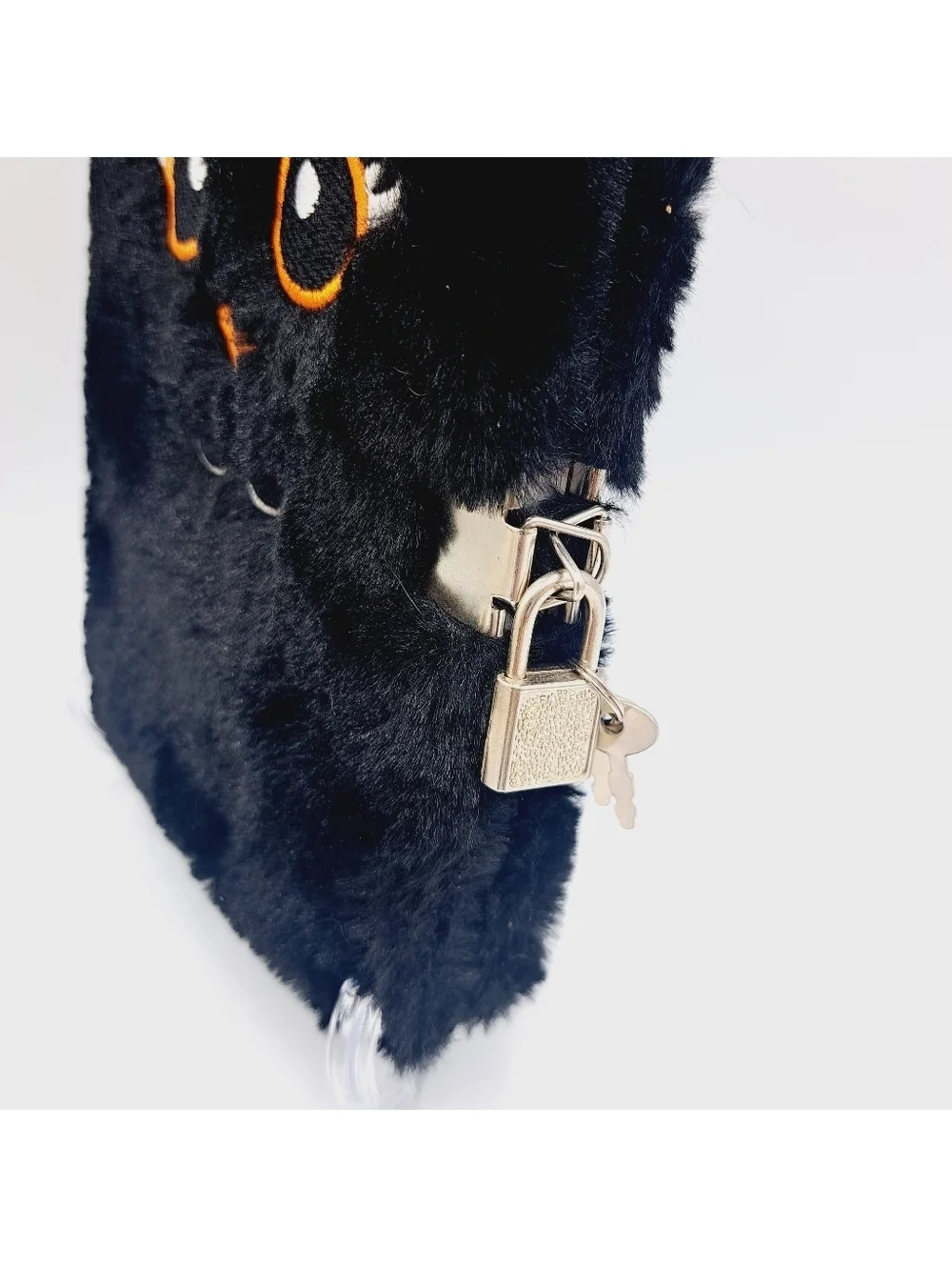 N/A furry kitty
